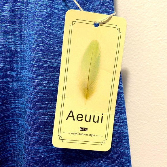 Aeuui Racerback Mesh Tank - Picture 3 of 9